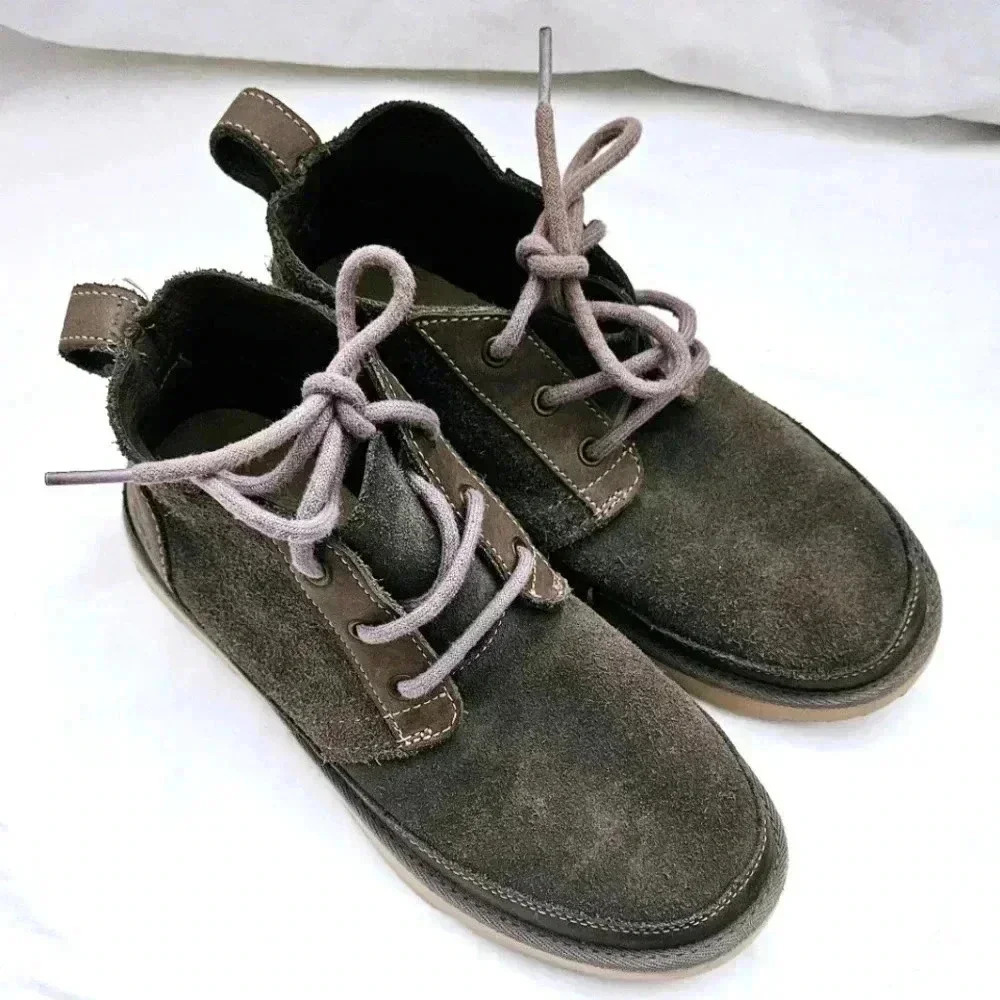 UGG Neumal GREY SUEDE HIGH TOP Unisex SHOES SIZE US 5 S/N 1020369